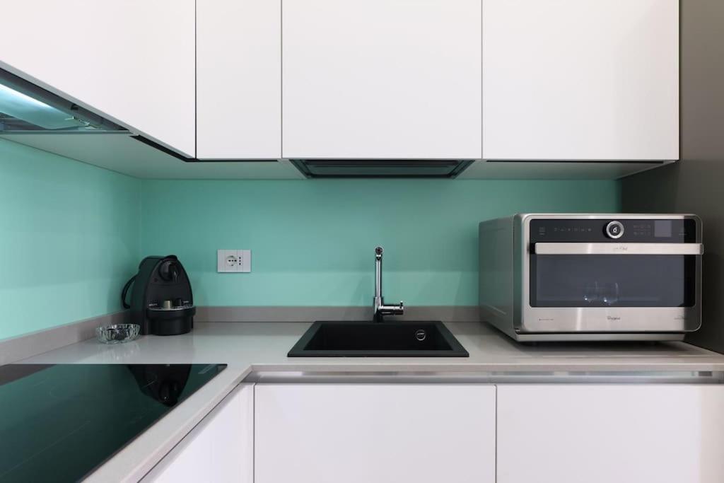 Apartment Modern And Quiet One Bedroom Near The M4 *